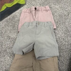 Janie and jack Set of 3 Casual Shorts in Pink, tech material Gray, and Tan 2T